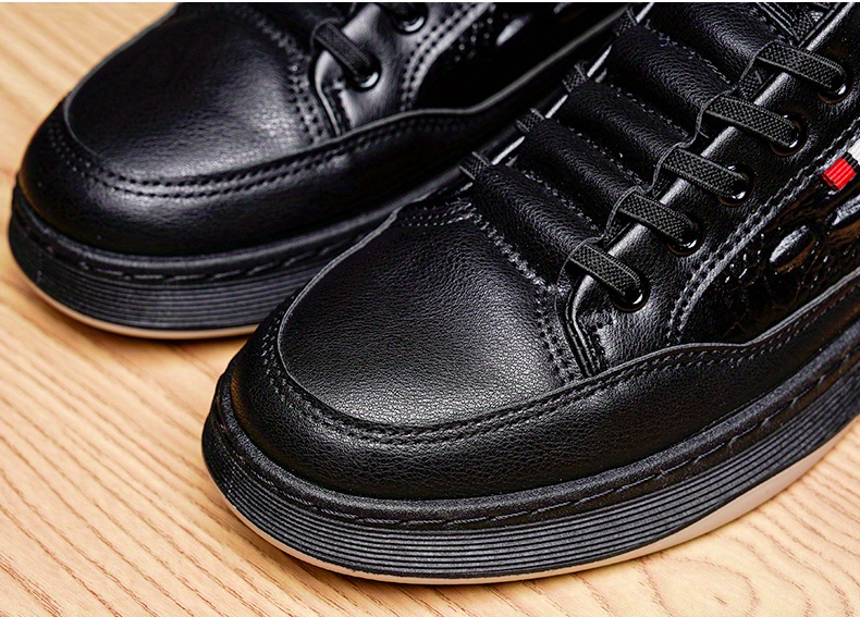 mens trendy crocodile pattern skate shoes wear resistant non slip sneakers mens footwear details 14
