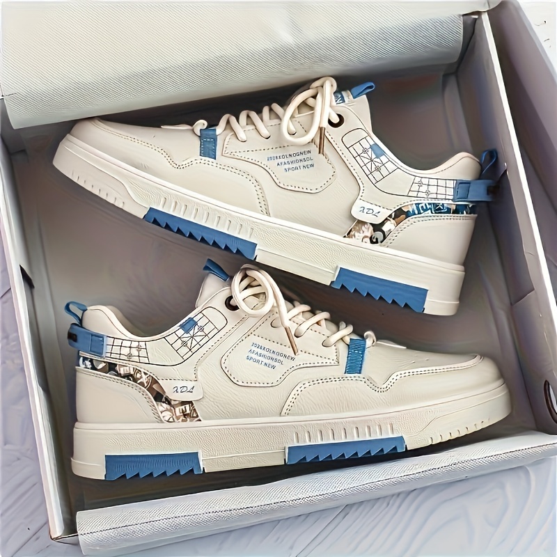 mens alphabets detail trendy skate shoes breathable non slip sneakers mens footwear details 3