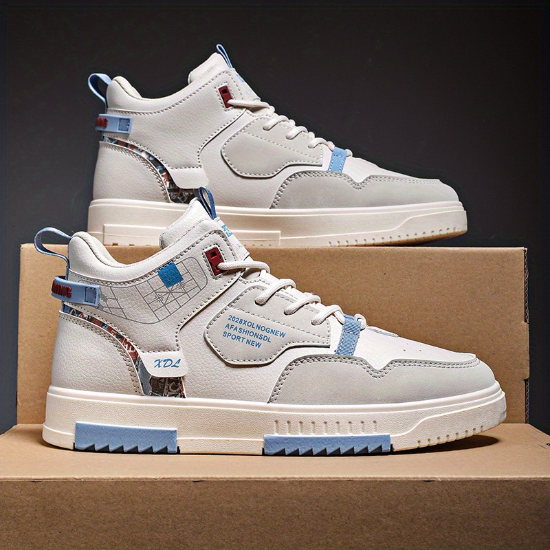 mens alphabets detail trendy skate shoes breathable non slip sneakers mens footwear details 6