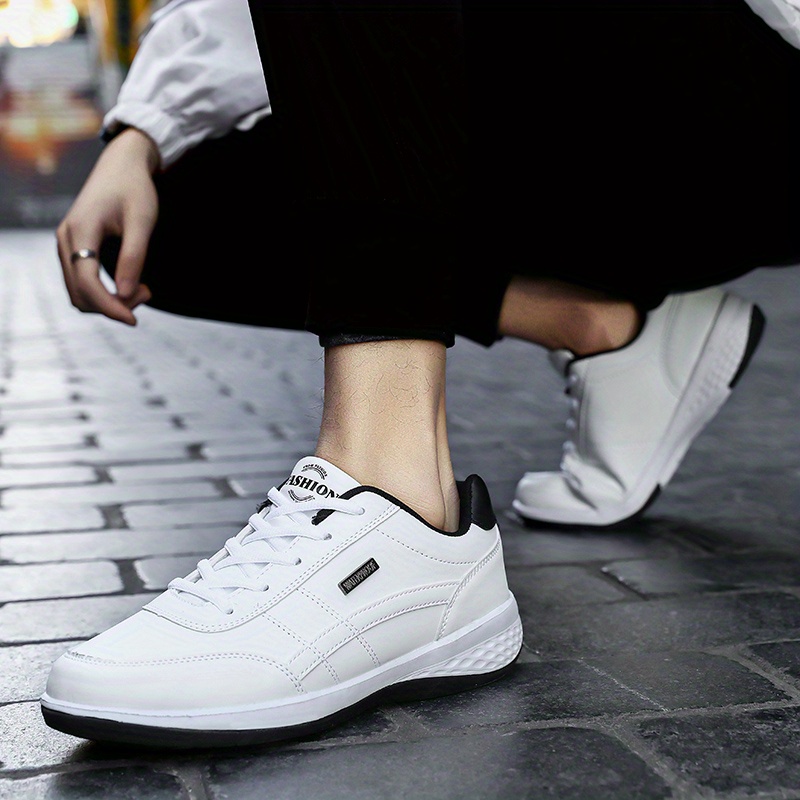 mens running shoes lace up sneakers athletic shoes shock absorbing and breathable details 1