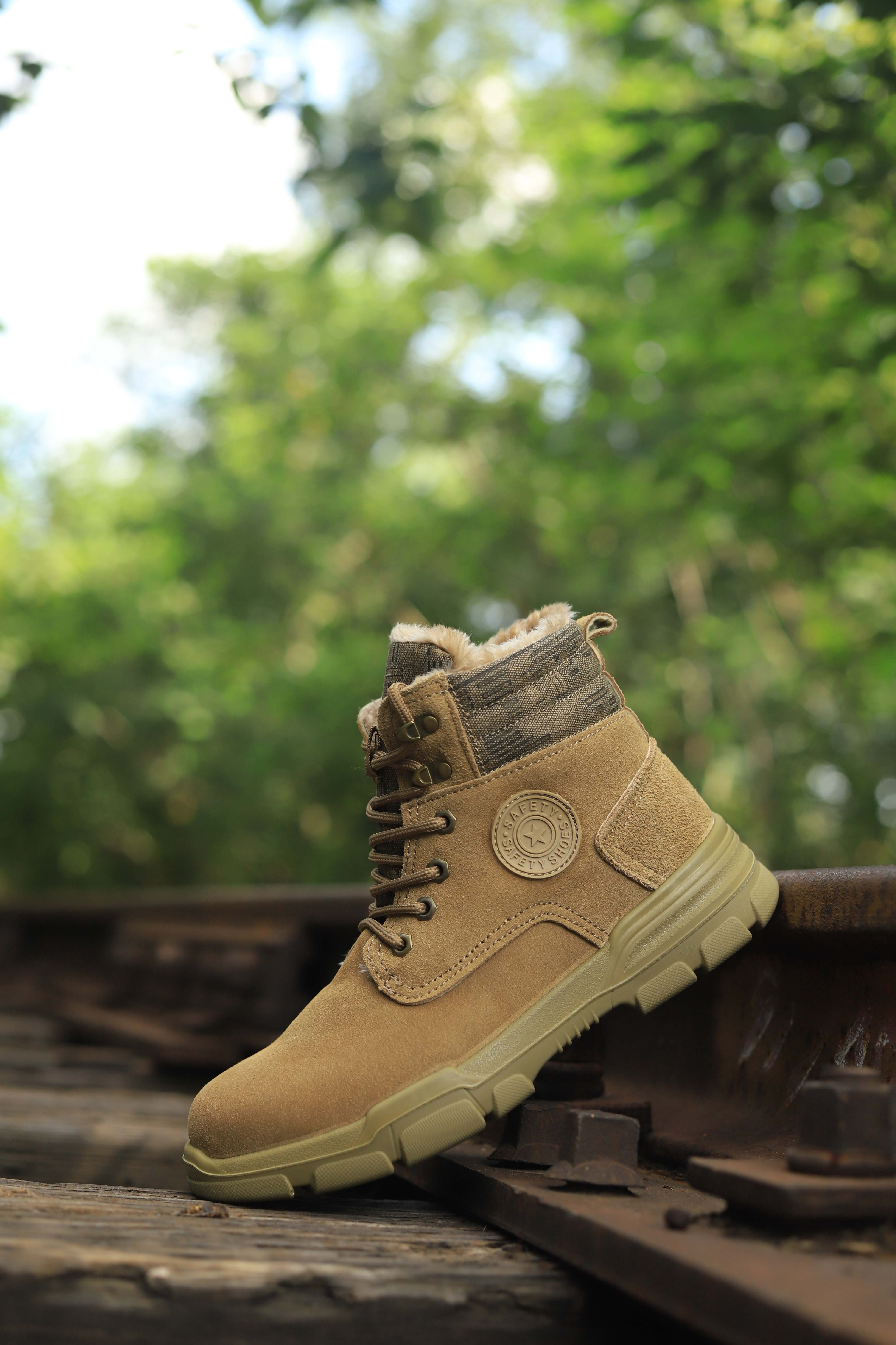 mens steel toe puncture proof anti skid work safety shoes with warm plush lining industrial construction sneakers winter details 2