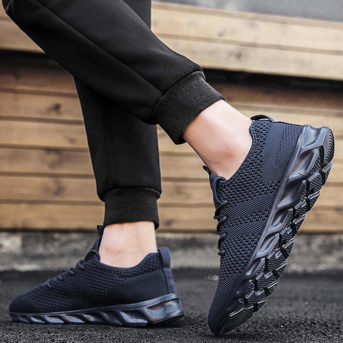 mens lightweight breathable non slip running shoes details 9